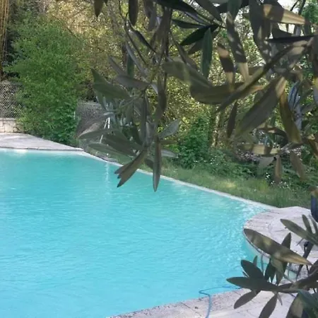Chateau Marith - Etablissement Climatise Avec Piscine 3*